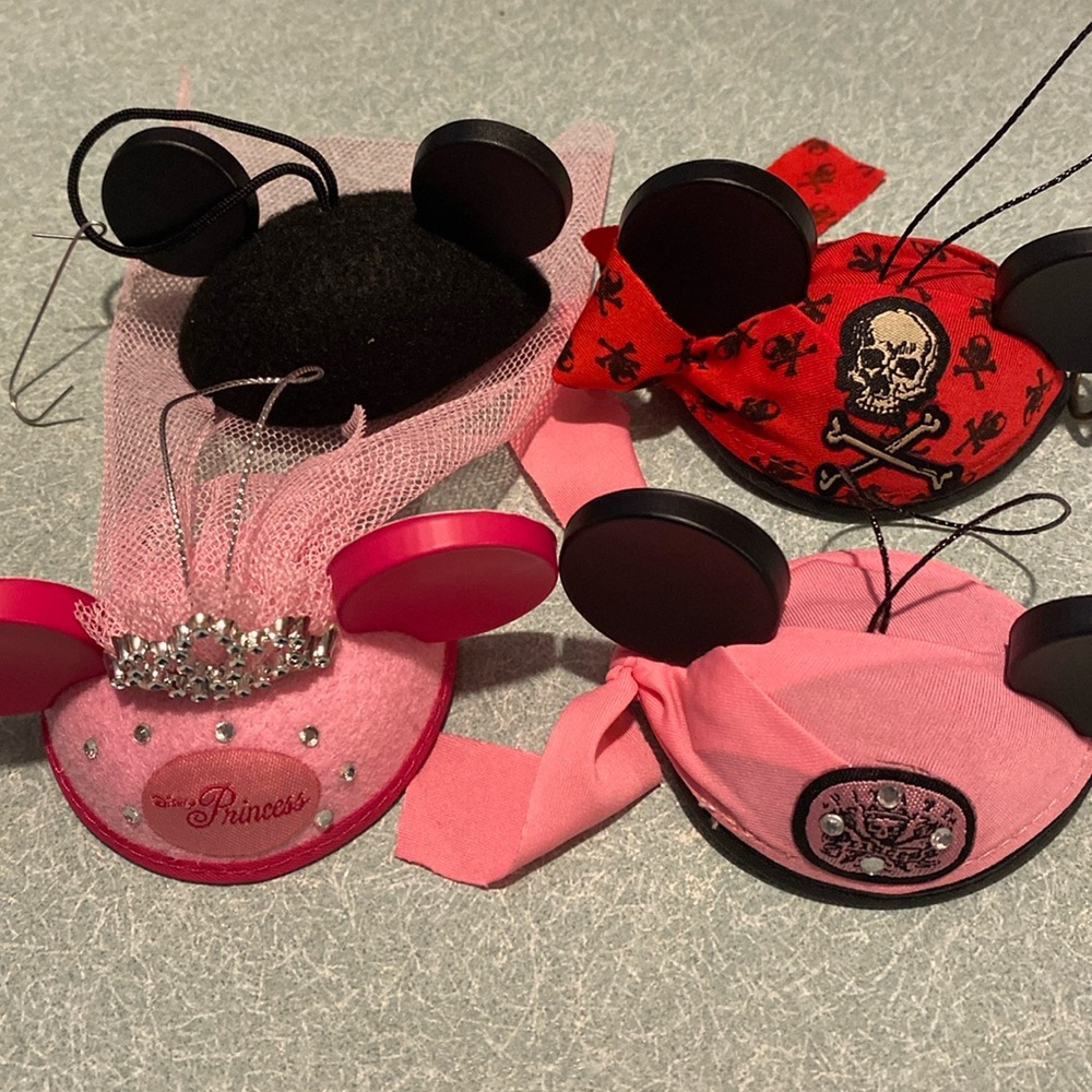 Disney ear hat ornaments set